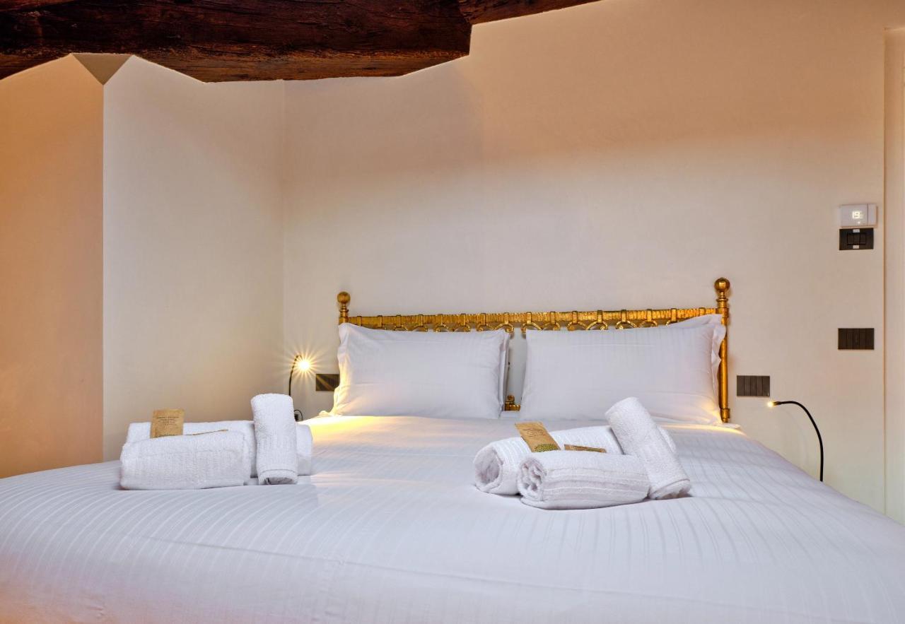 Apartmentsarena - Residenza Degli Scaligeri - Piazza Erbe Vérone Extérieur photo