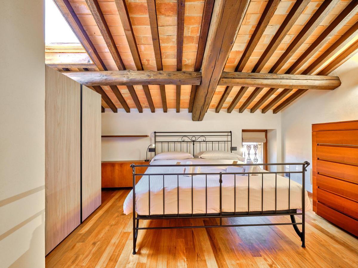 Apartmentsarena - Residenza Degli Scaligeri - Piazza Erbe Vérone Extérieur photo