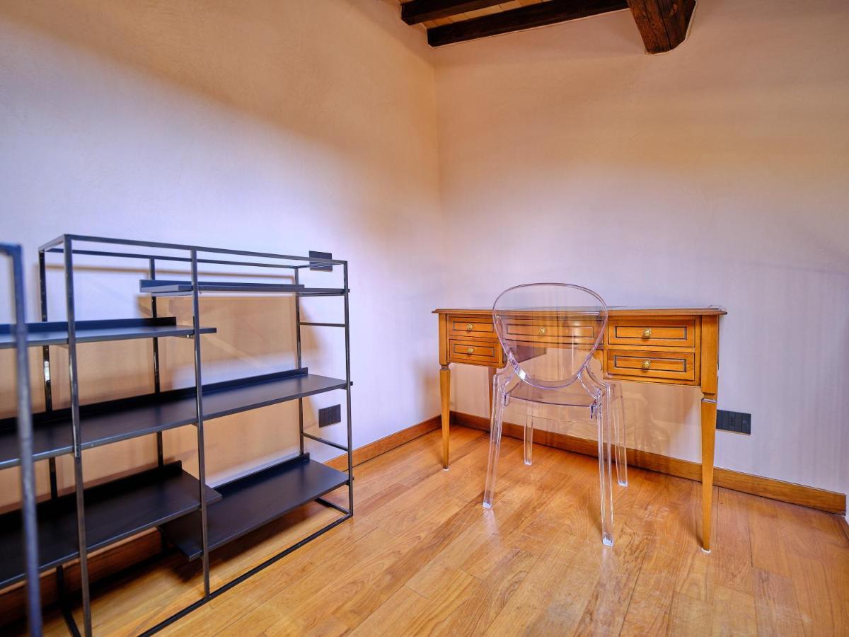 Apartmentsarena - Residenza Degli Scaligeri - Piazza Erbe Vérone Extérieur photo